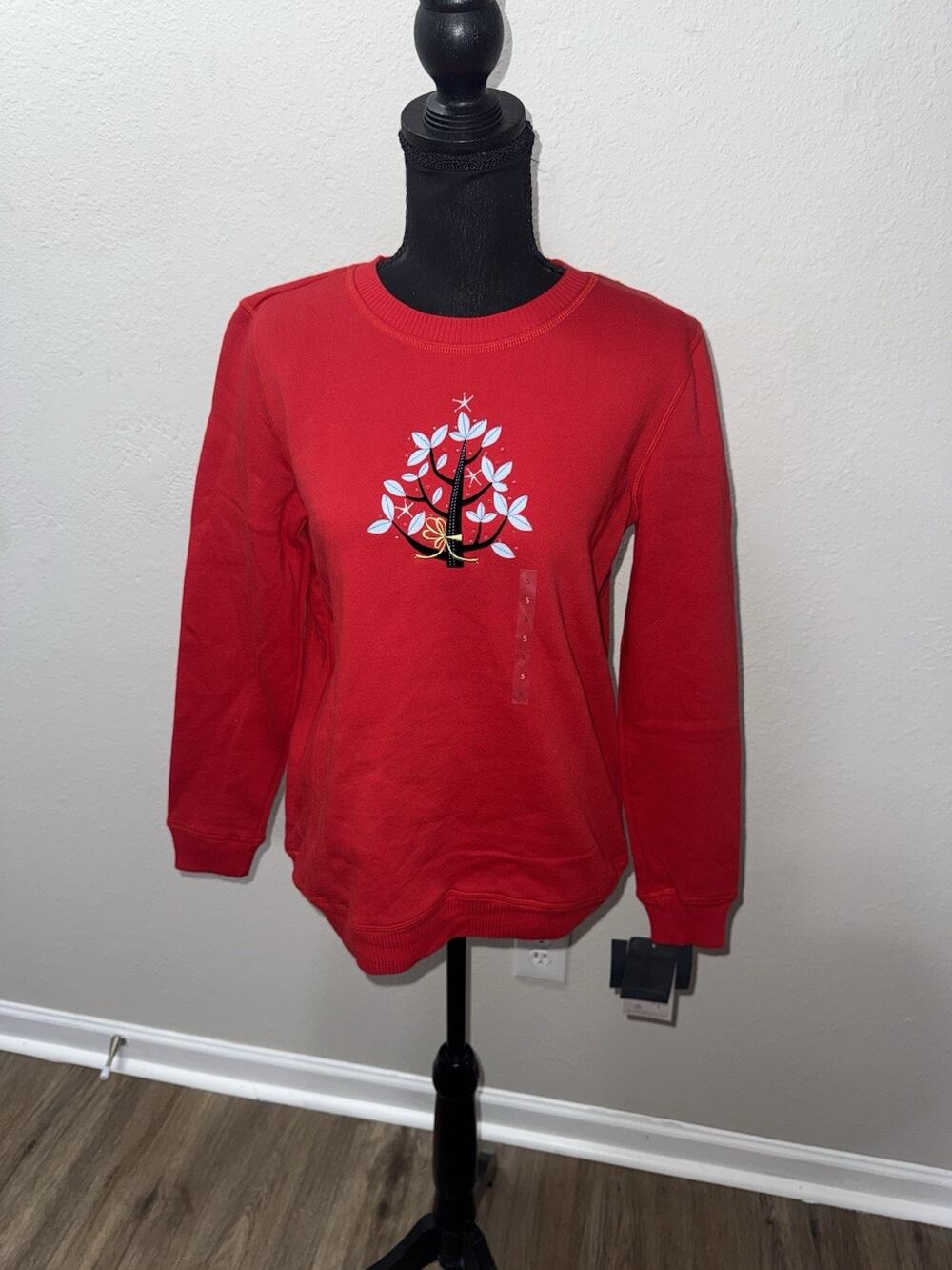 NWT Liz Claiborne Red Sweatshirt S Small Christmas Tree Pullover Holiday Graphic